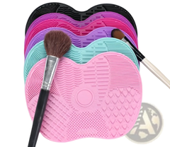 Makeup Brush Cleaning Mat Heart Shaped Silicone Pad